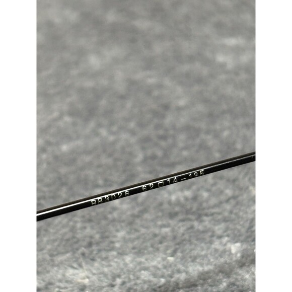 Ray-Ban AVIATOR Black Large Dark Lens Sunglasses Designer RB3026 62 14 135 - Picture 6 of 8